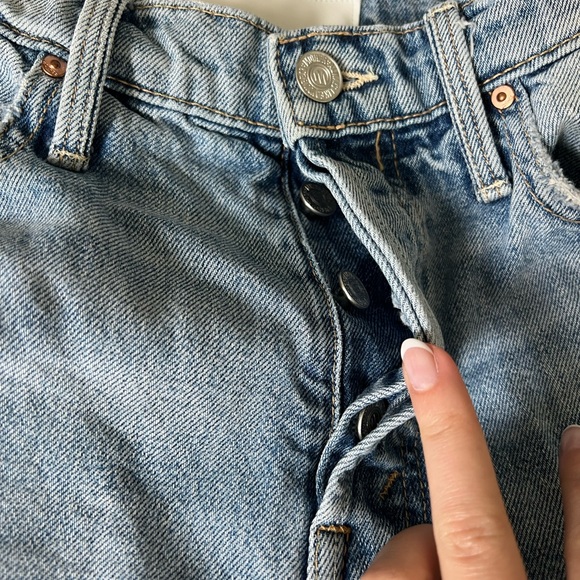 Mother Denim Distressed - Picture 5 of 7